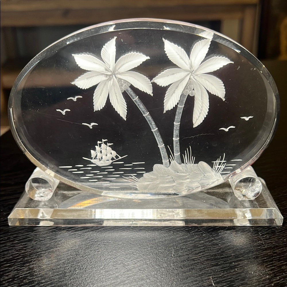 Vintage Reverse Carved Lucite Modernist Sculpture Tropical Island Palm Tree MCM